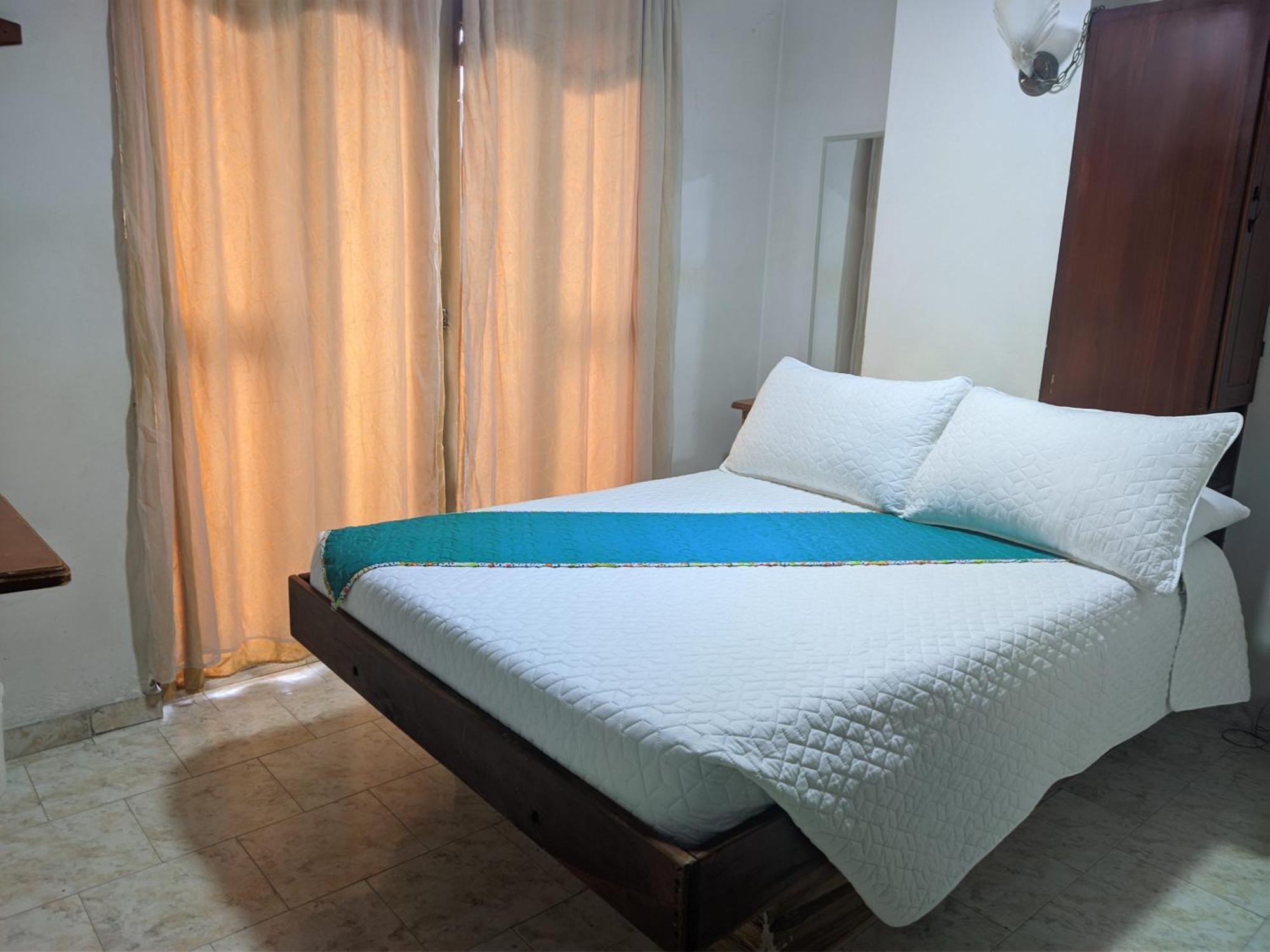 Hotel Armont Calarcá Esterno foto