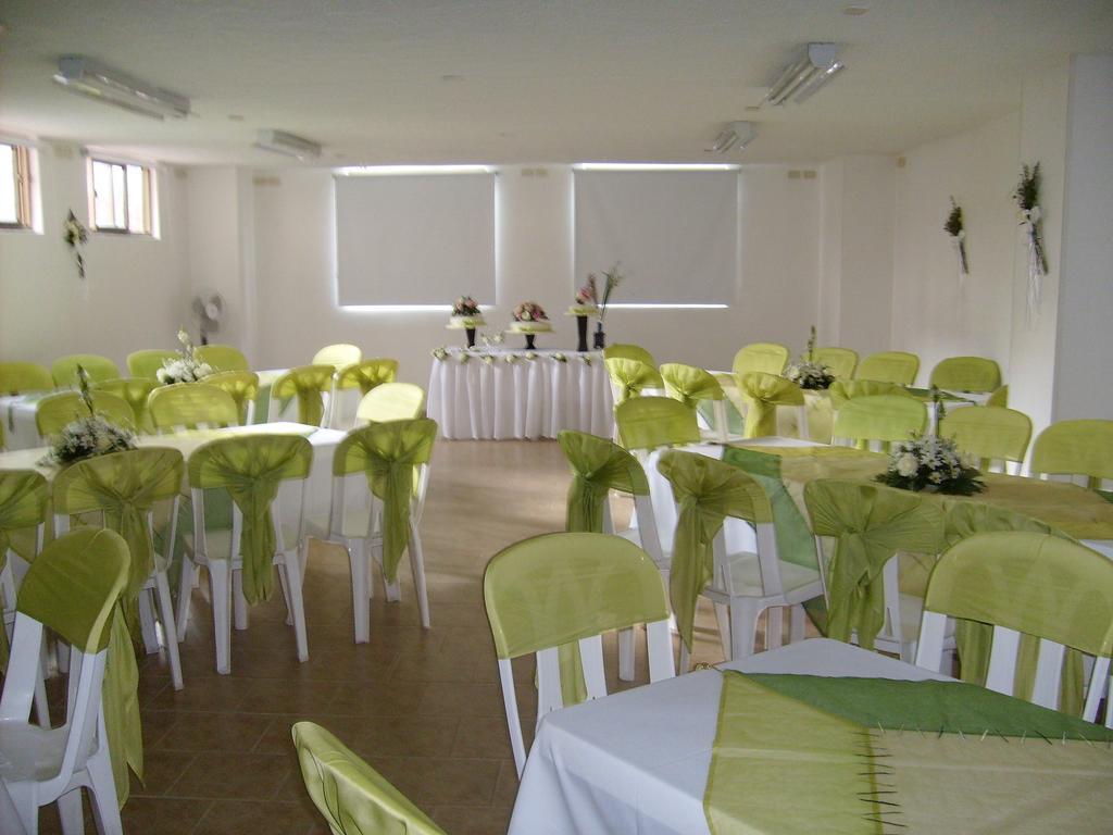 Hotel Armont Calarcá Esterno foto